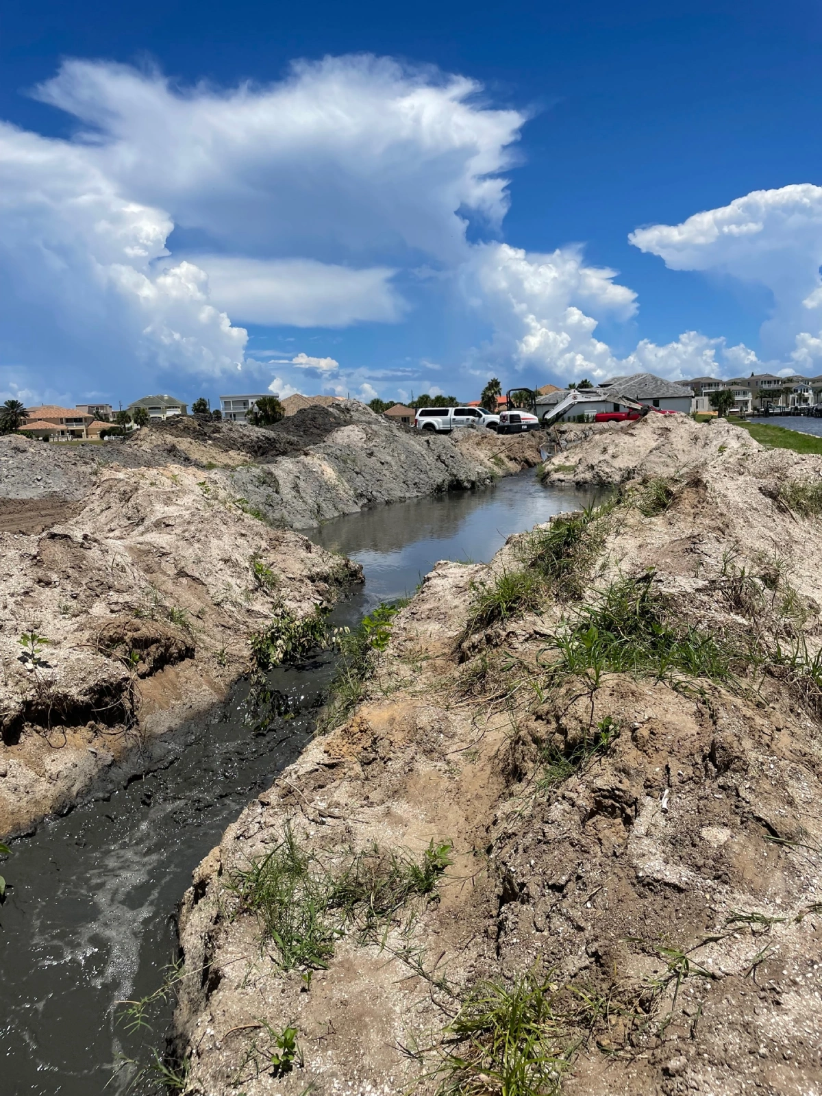 Maritime seawall installation